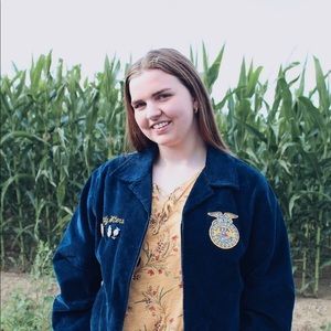 Meet your Posher, Emily